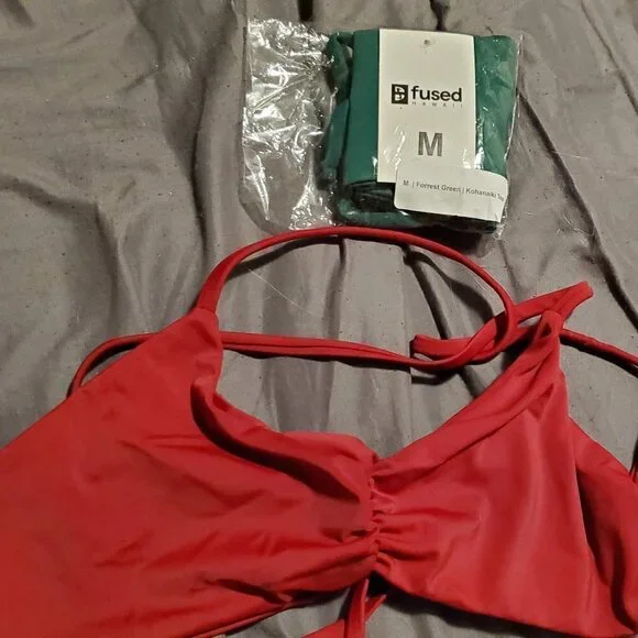 NWOT Fused Hawaii‎ Swim Top Red - Picture 2 of 3